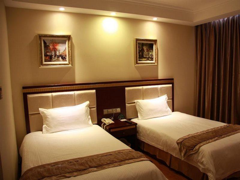 Greentree Inn Guangdong Shantou Chengjiang Road Business Hotel Buitenkant foto